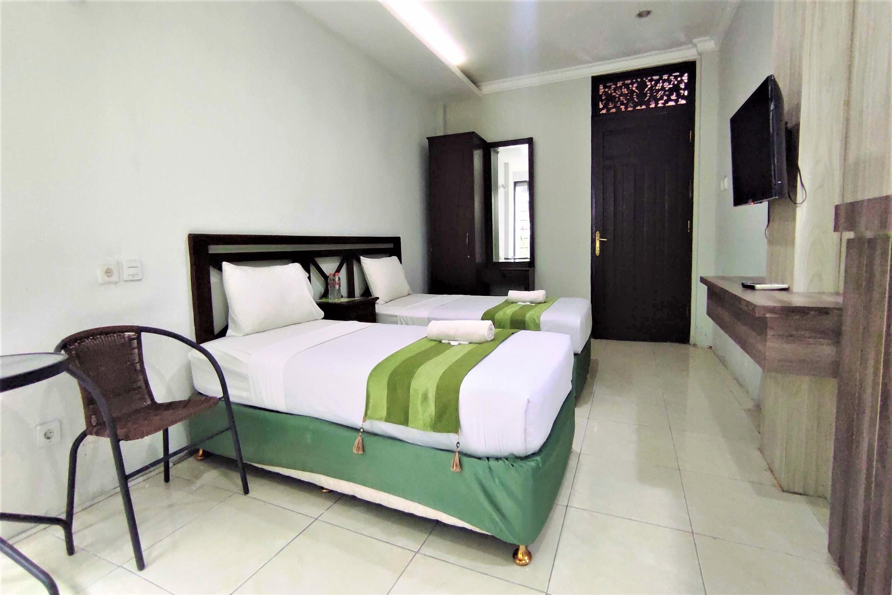 Klungkung Tower Hotel Exterior foto